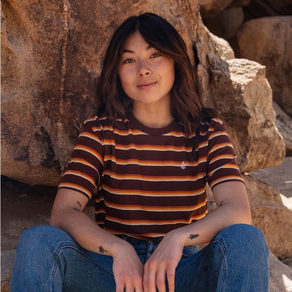 VOLCOM Choice Is Yours Womens Brown & Orange Stripe Tee - Picture 3 of 7